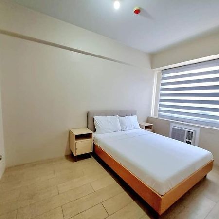 One Palm Tree Villas Manila Zewnętrze zdjęcie