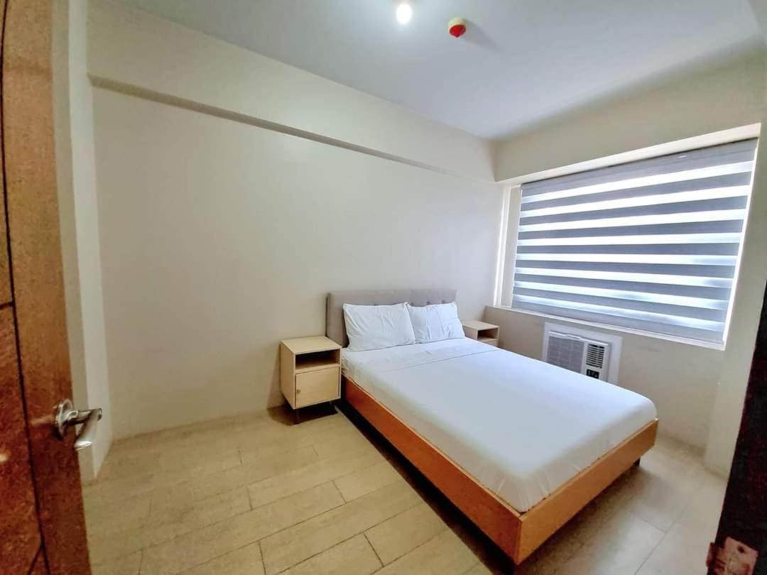One Palm Tree Villas Manila Zewnętrze zdjęcie