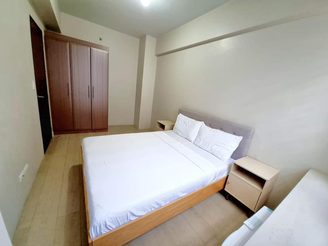 One Palm Tree Villas Manila Zewnętrze zdjęcie
